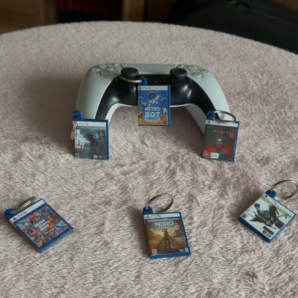 Videójáték CD kulcstartó